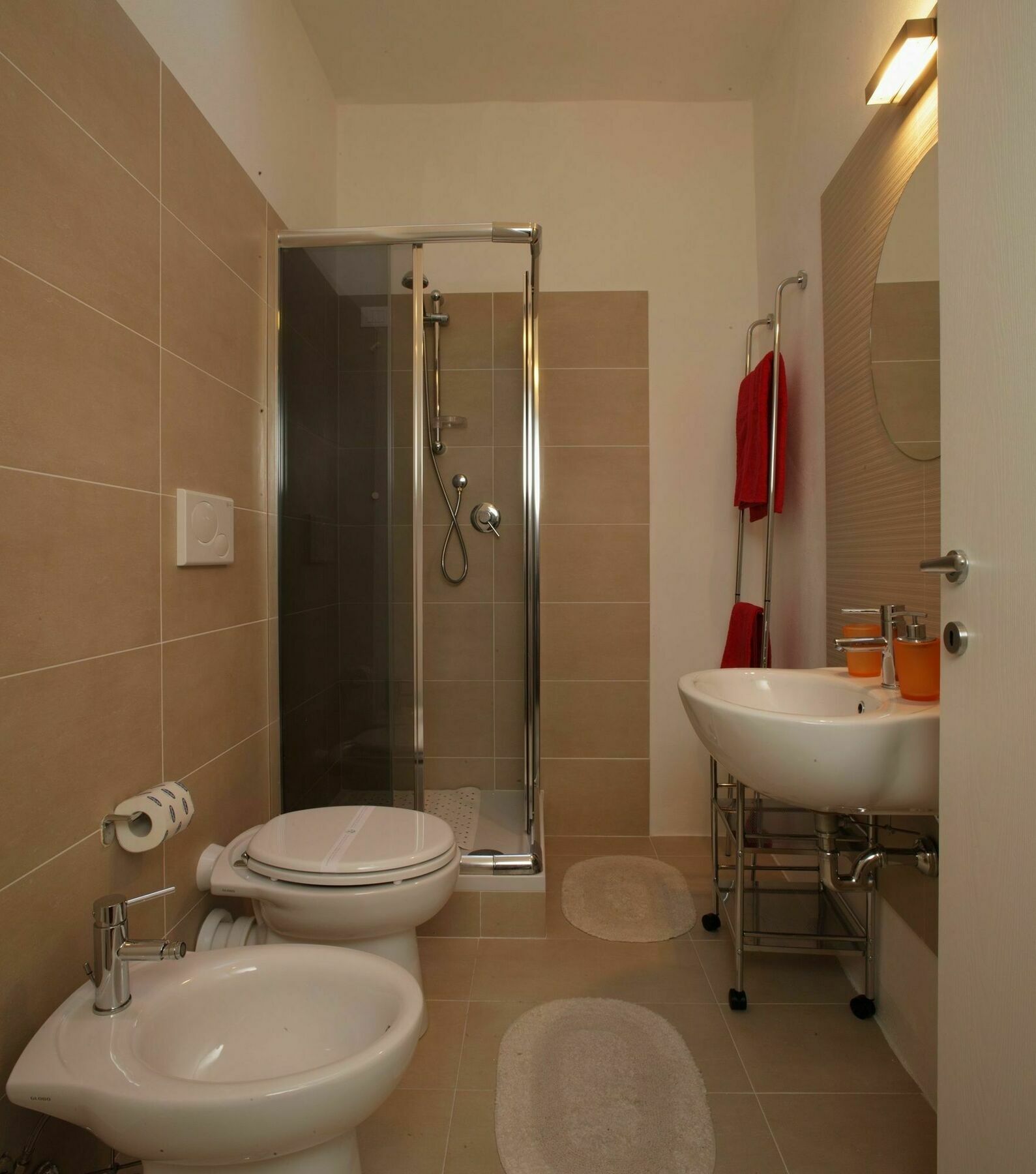 Qaral Bed & Breakfast 3*
